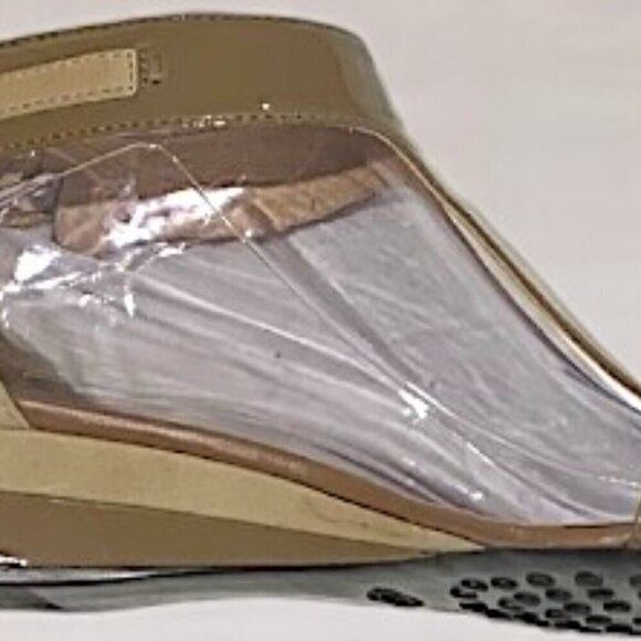 Tod's Patent Leather and Suede Open toe Wedge Sandals Taupe Size 38.5 (8.5) - Picture 9 of 16